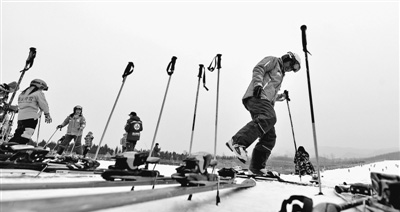 1455301192240_1 1455301192240_1