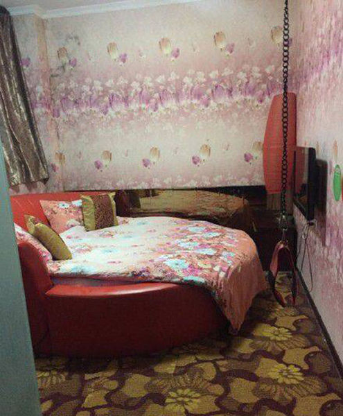 网友提供的海航“情趣房”照片