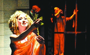 舶来的“节日”营造甜蜜文化消费 舶来的“节日”营造甜蜜文化消费