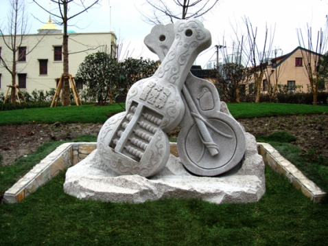 5652580482303870339 5652580482303870339