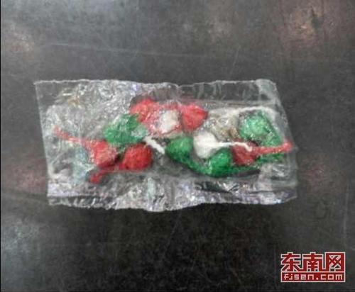 福州机场安检春运“奇葩”事 打火机藏婴儿脚底