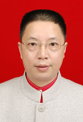 钟代华 资料图片 钟代华 资料图片