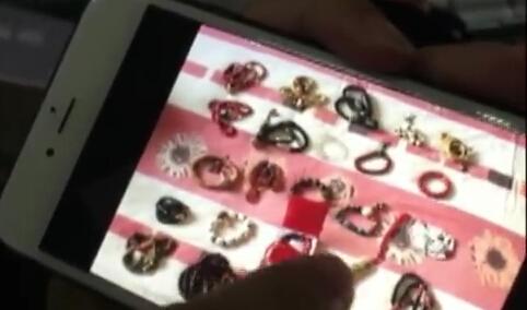 60万元古玩佛珠蜜蜡不翼而飞？发生了什么