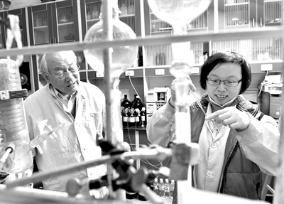 点击进入下一页