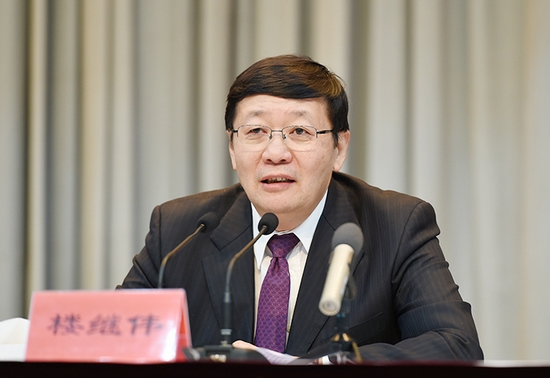 中国将提高财政赤字专家指“总量非常安全”