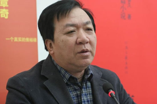 《焦裕禄》作者何香久委员 资料图片