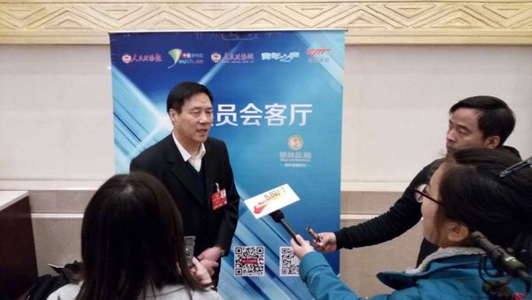 webwxgetmsgimg (4) webwxgetmsgimg (4)