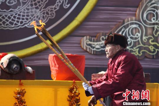 运河沿岸18市在台儿庄举办开河大典