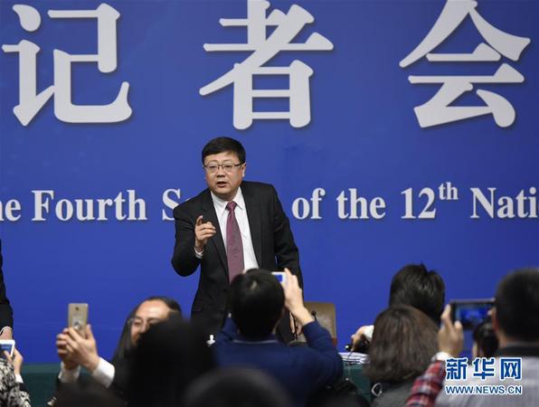 环保部长陈吉宁答记者问6