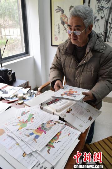 梁山108名好汉，江先孝已撕贴出78名　马芙蓉　摄