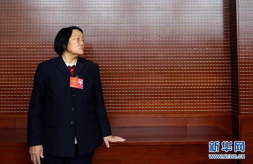 (两会人物·图文互动)(1)申纪兰:人大代表就是要为人民说话