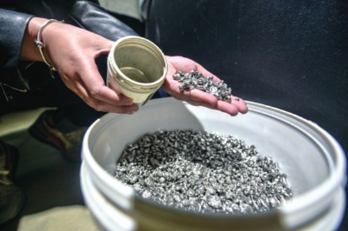 无证废钢料制作义齿支架