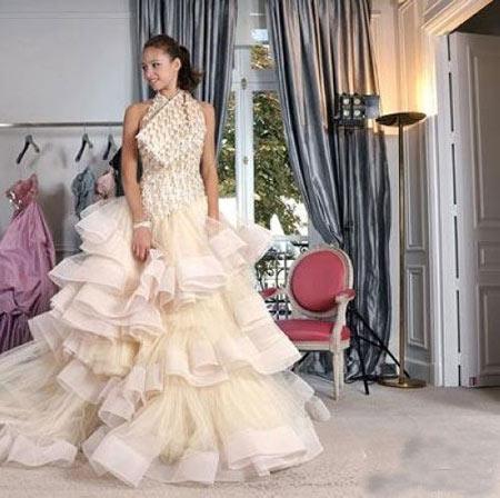 台媒盘点大陆白富美女富豪:身价上亿还单身(图)