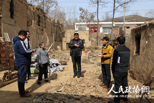 铜川市印台区政协深入基层开展脱贫攻坚工作 铜川市印台区政协深入基层开展脱贫攻坚工作