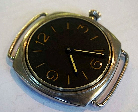 英破旧手表竟是古董 出乎意料卖出高价 英破旧手表竟是古董 出乎意料卖出高价