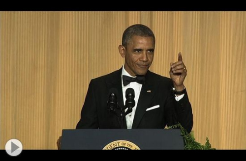 奥巴马变段子手。 点击进入下一页