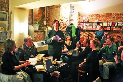 “布拉格‘十月’作家居住地”:让中国文学走进捷克