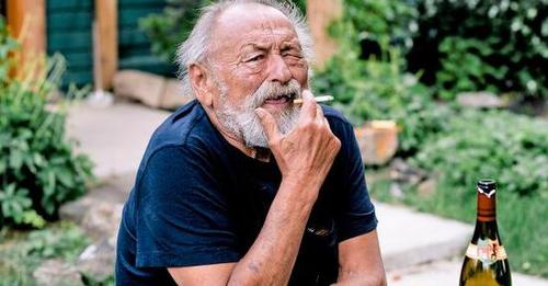 《燃情岁月》作者哈里森辞世