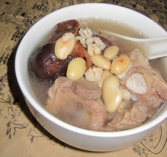 17款美味祛湿汤 助你赶走办公室春困