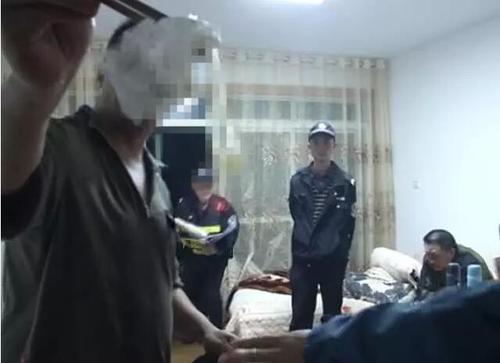 bc305bae3e57186c3f2151