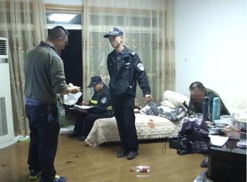 bc305bae3e57186c3f2159