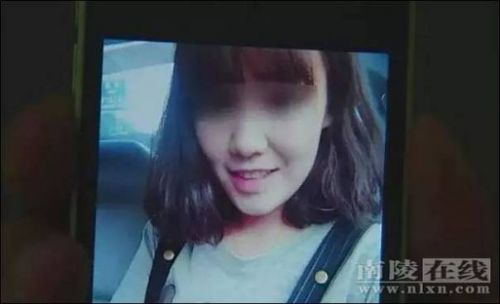 女大学生与两学弟开房后坠亡 女大学生与两学弟开房后坠亡