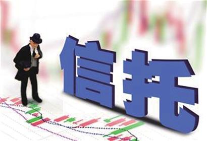 日前，由全国人大审议通过的《慈善法》明确慈善信托属于公益信托，由民政部门进行备案管理，信托公司可担任慈善信托的受托人等重要事项，再次激发起信托公司参与公益事业的热情。