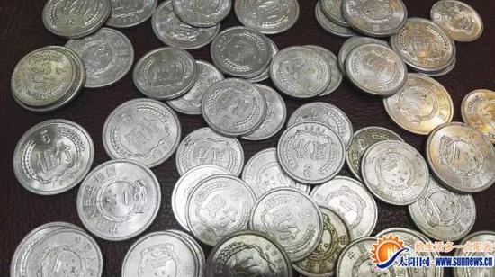 “五大天王”身价暴涨 硬分币成收藏市场香饽饽 “五大天王”身价暴涨 硬分币成收藏市场香饽饽