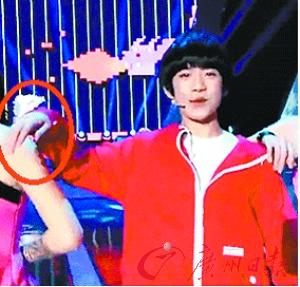 细节处见修养，“爱豆”们都做到了吗？