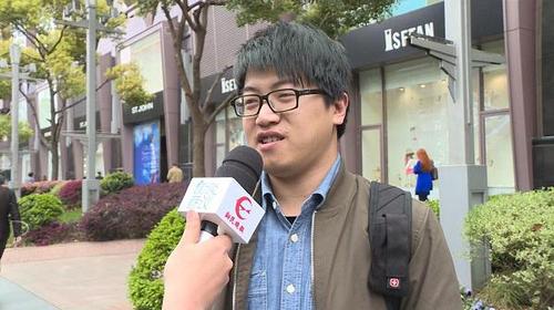 男保姆引热议 市民：性别不重要，活好才是好