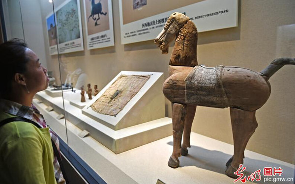 丝绸之路文物精品展在洛阳开展1 丝绸之路文物精品展在洛阳开展1