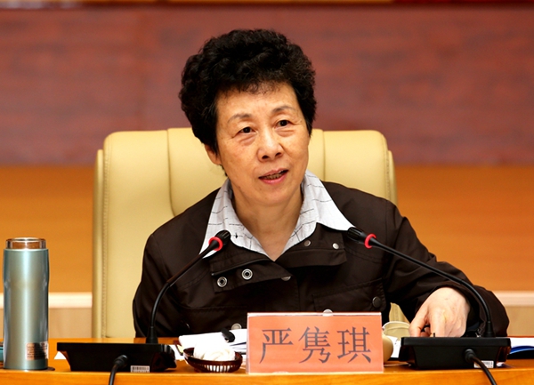 4437e67f528418780a4d3b 4437e67f528418780a4d3b