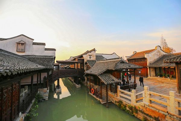 4b90f603738da97732ec44c7b551f8198718e31f 4b90f603738da97732ec44c7b551f8198718e31f