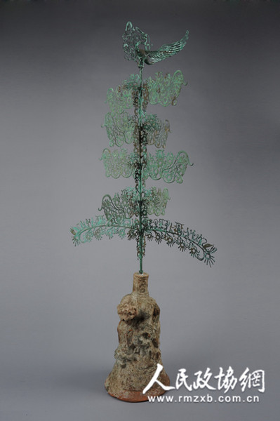 四川博物院藏摇钱树 四川博物院藏摇钱树