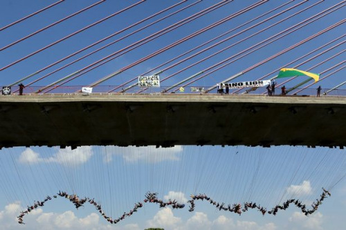 点击进入下一页