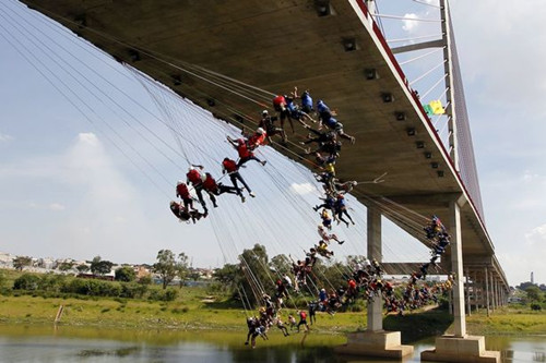 点击进入下一页