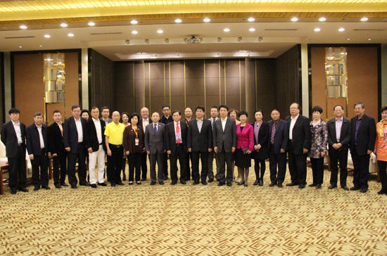 f53531d8204e400b87803551fb5b65d0 f53531d8204e400b87803551fb5b65d0