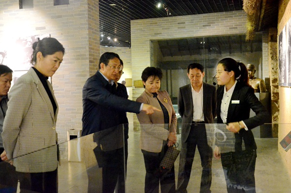 64006a5c941918811ca119 64006a5c941918811ca119