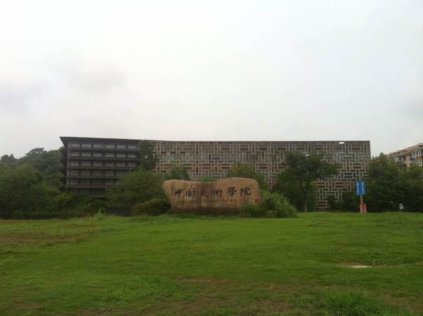 D3B48830-11EB-4EAF-83E0-81694EA344FB D3B48830-11EB-4EAF-83E0-81694EA344FB