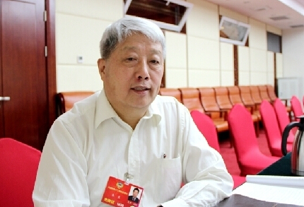 全国政协委员朱星 全国政协委员朱星