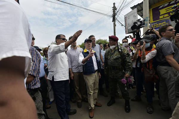 128931729_14616298989821n 128931729_14616298989821n