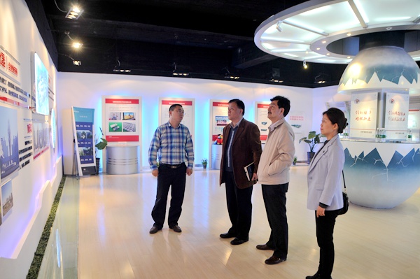 20160428145011594064 20160428145011594064