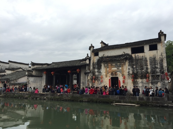 宏村月塘之畔 宏村月塘之畔