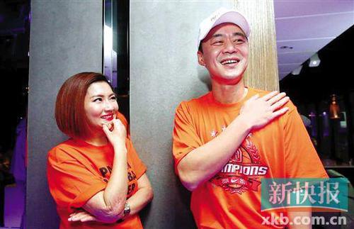 Selina正式签字离婚，阿中首谈离婚原因