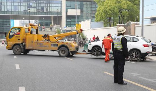 上海启动交通违法行为视频举报:必须实名举报