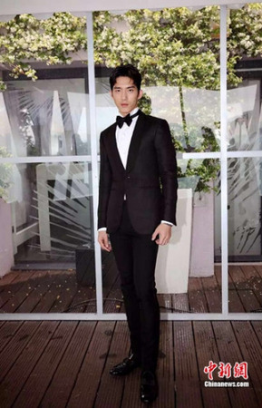 j 点击进入下一页