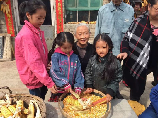 著名童星张婉儿主演公益院线电影《为爱同程》 著名童星张婉儿主演公益院线电影《为爱同程》