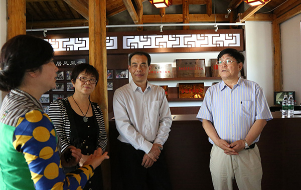 64006a5c8213189f727c04 64006a5c8213189f727c04