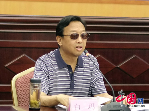 朱维群率全国政协调研组赴怒江州调研扶贫:从根本上阻断“穷根”(中国网记者 王金梅) 朱维群率全国政协调研组赴怒江州调研扶贫:从根本上阻断“穷根”(中国网记者 王金梅)