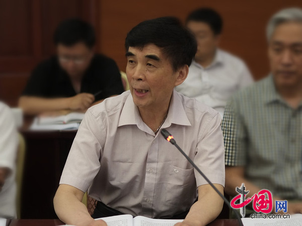 朱维群率全国政协调研组赴怒江州调研扶贫:从根本上阻断“穷根”(中国网记者 王金梅) 朱维群率全国政协调研组赴怒江州调研扶贫:从根本上阻断“穷根”(中国网记者 王金梅)